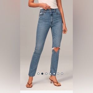 A&F 90’s slim straight curve love jeans